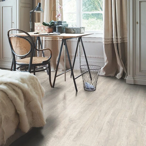 ДУБ ОТБЕЛЕННЫЙ ЛАМИНАТ  QUICK-STEP  CREO PLUS 4V ламинат для пола