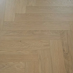 ДУБ ЛЕСТЕР