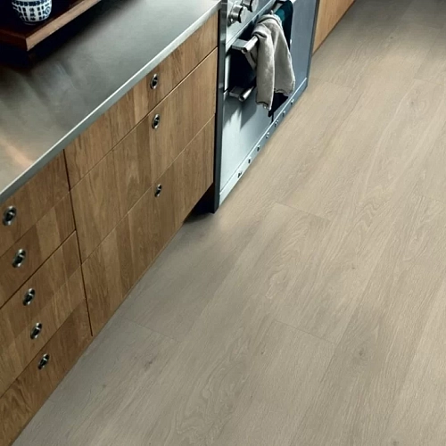 ДУБ СВЕТЛО-БЕЖЕВЫЙ КВАРЦ ВИНИЛ PERGO LVT OPTIMUM CLICK MODERN PLANK