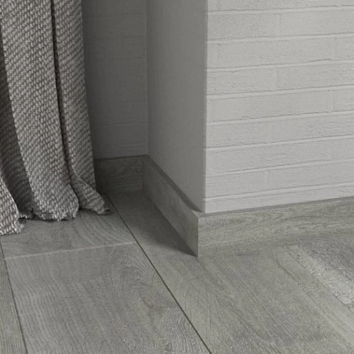ДУБ РЕЙН ПЛИНТУС  ЛАМИНИРОВАННЫЙ МДФ  FINE FLOOR RICH